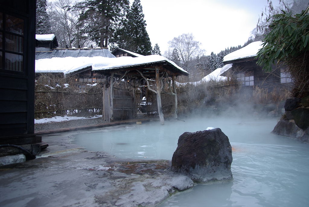 Où profiter des sources d'eau pendant un sjour au Japon ?