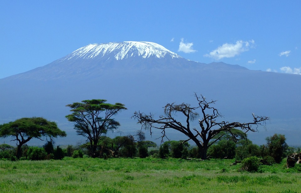 Les monts  dcouvrir lors dun circuit de randonne en Afrique